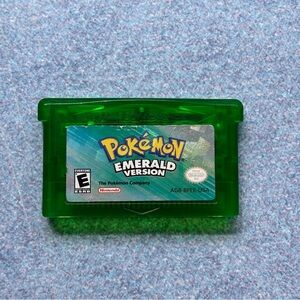 Nintendo Pokemon Emerald Version Gameboy Advance Video Game